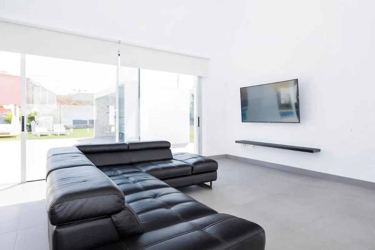 Independent Villa With An Immense Heated Pool! Oroteanda Baja Espagne